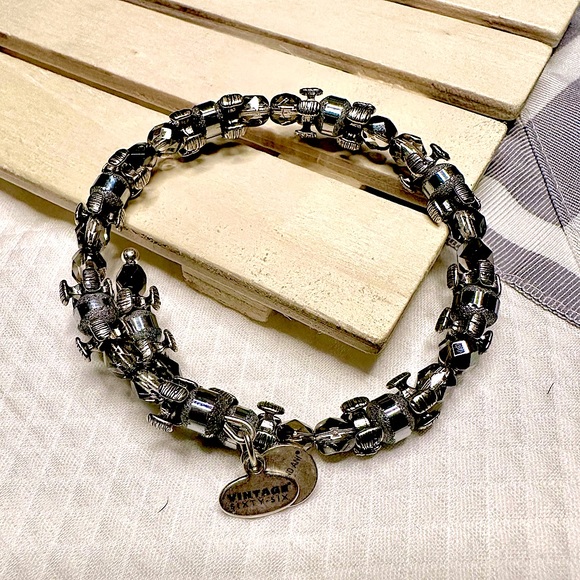 ALEX AND ANI BRACELET SLENDOR WRAP - MOON 🌙 BRACELET in SILVER - Picture 3 of 8